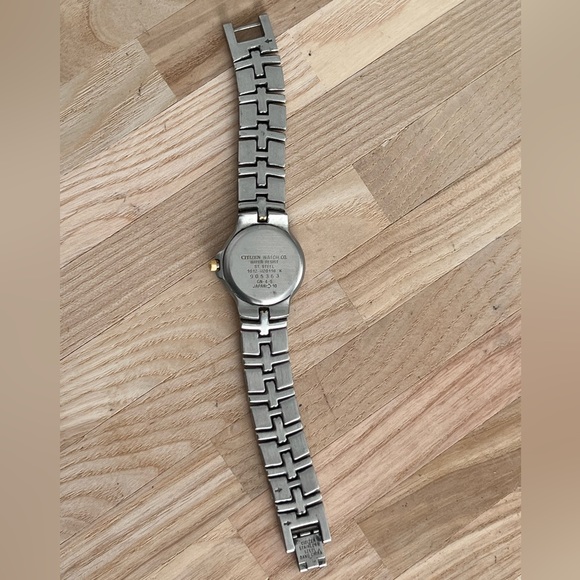 Citizen Elegance Ladies Watch Vintage Two Tone Bracelet Blue Round Dial Date - Picture 9 of 11